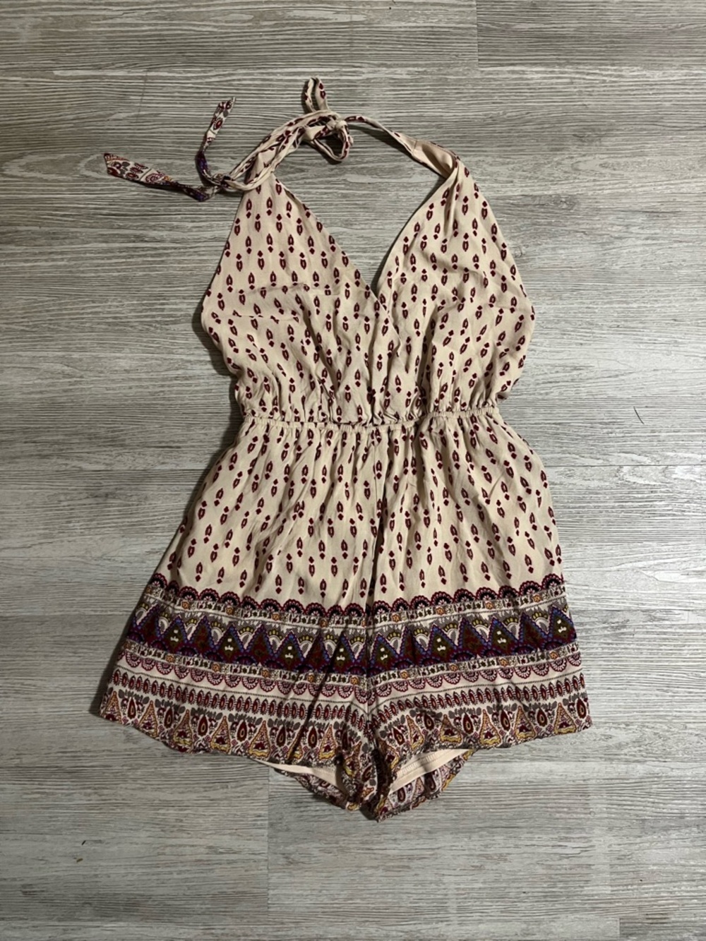 Ya Los Angeles Open Back Romper Neck Tie Festival Pink Women’s Small
